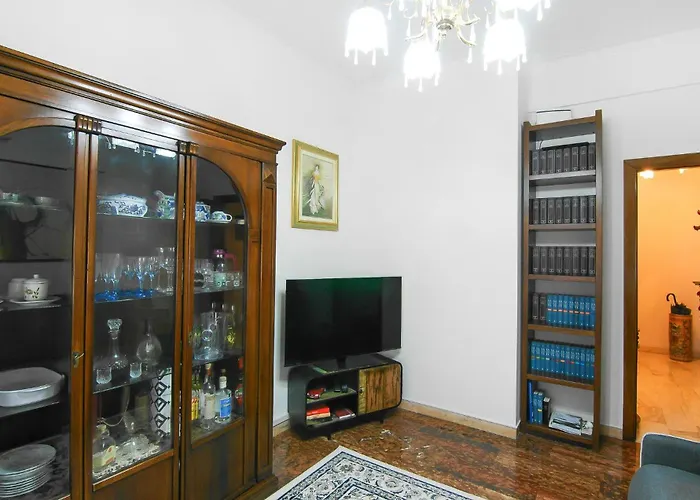 1 Bedroom Awesome In *
