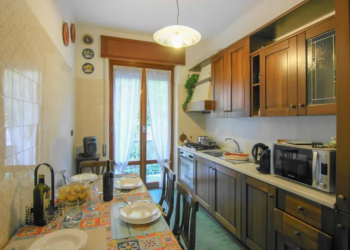 1 Bedroom Awesome In *